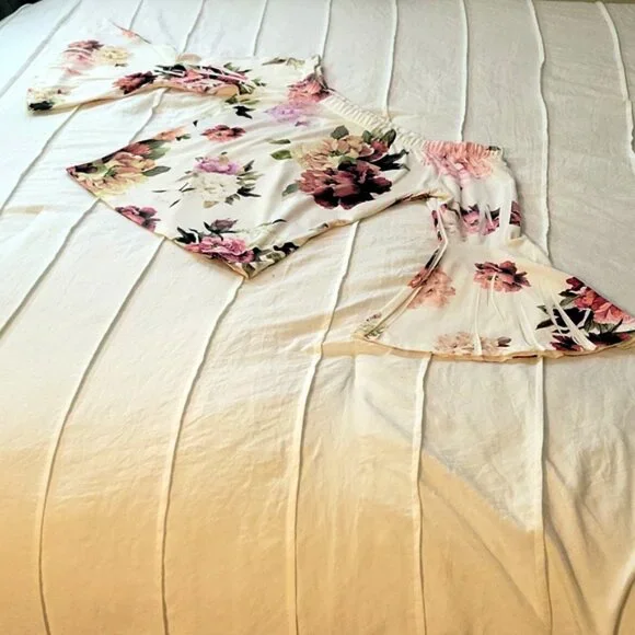 Charlotte Russe Floral CropTop Size Small long sleeves women Spring 🌸dre… - Picture 8 of 9